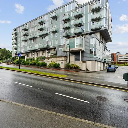 Apartment Bright, 2 Rooms, Walking Distance To Centre *